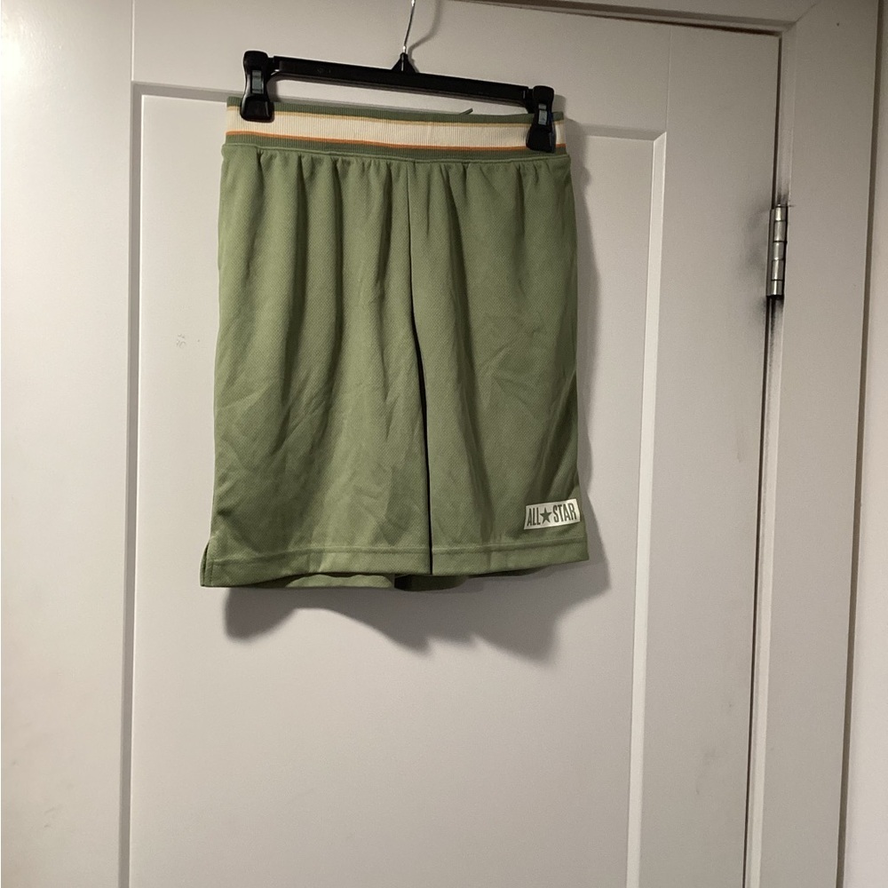 NWOT Converse Size L (12-13Y) Green Boy’s‎ Shorts